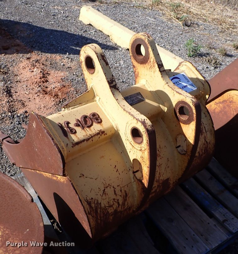 image for item DJ2246 John Deere AT192019 excavator bucket