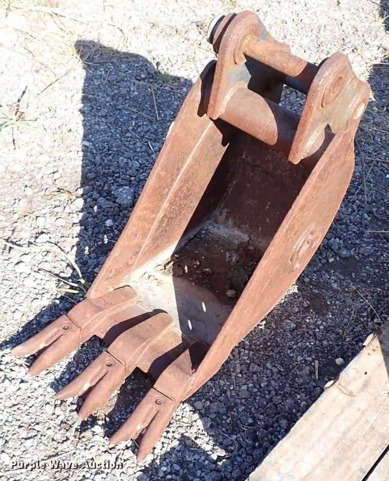 image for item DJ2248 12" W excavator bucket