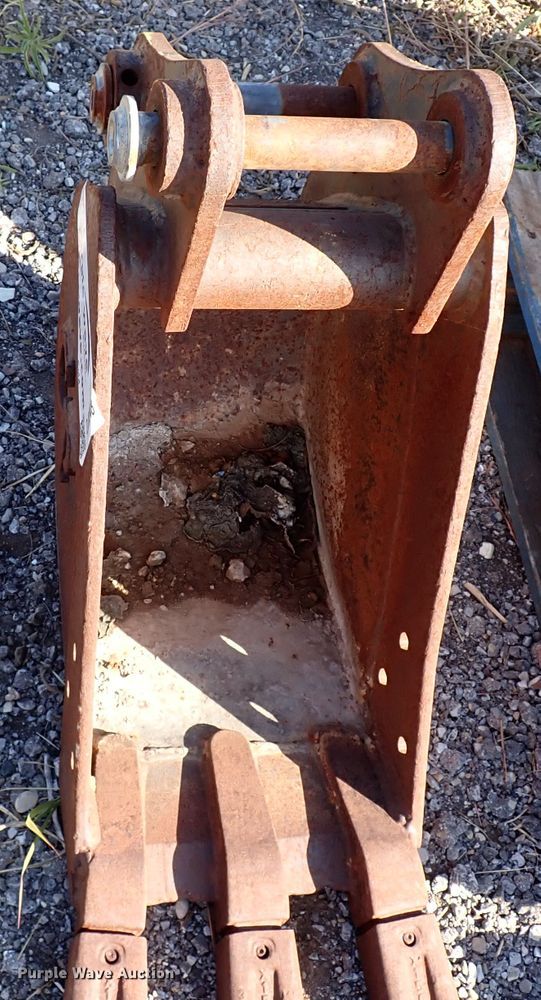 image for item DJ2248 12" W excavator bucket
