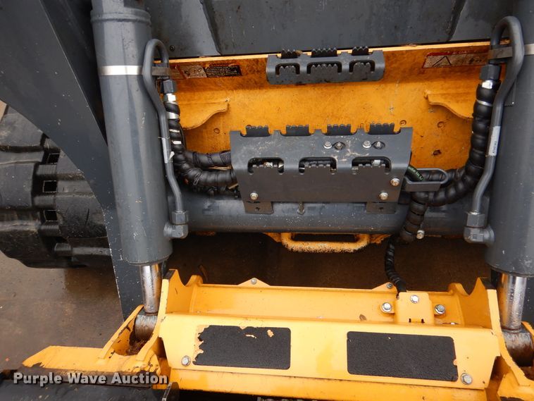 image for item DJ7404 2021 John Deere 333G  tracked skid steer loader