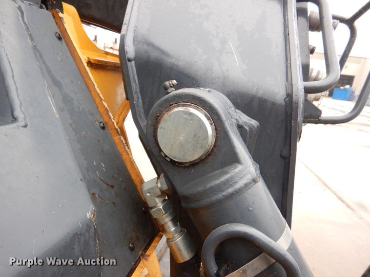 image for item DJ7404 2021 John Deere 333G  tracked skid steer loader