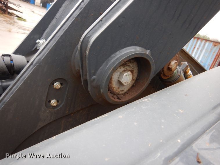 image for item DJ7404 2021 John Deere 333G  tracked skid steer loader