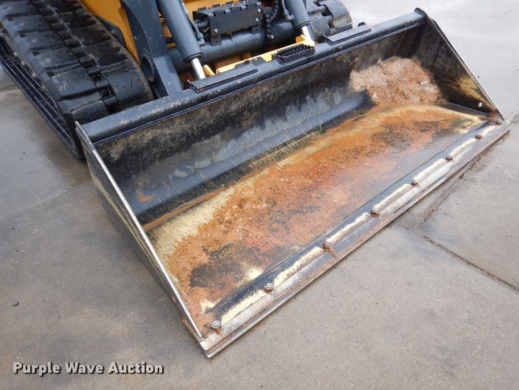 image for item DJ7404 2021 John Deere 333G  tracked skid steer loader