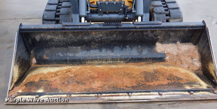 image for item DJ7404 2021 John Deere 333G  tracked skid steer loader