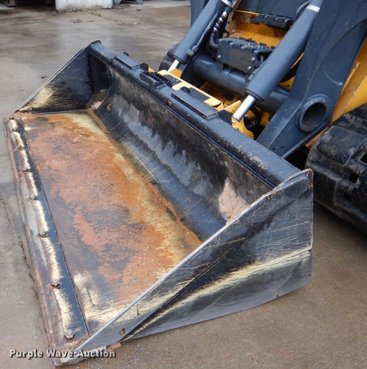 image for item DJ7404 2021 John Deere 333G  tracked skid steer loader