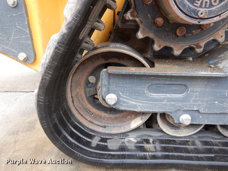 image for item DJ7404 2021 John Deere 333G  tracked skid steer loader