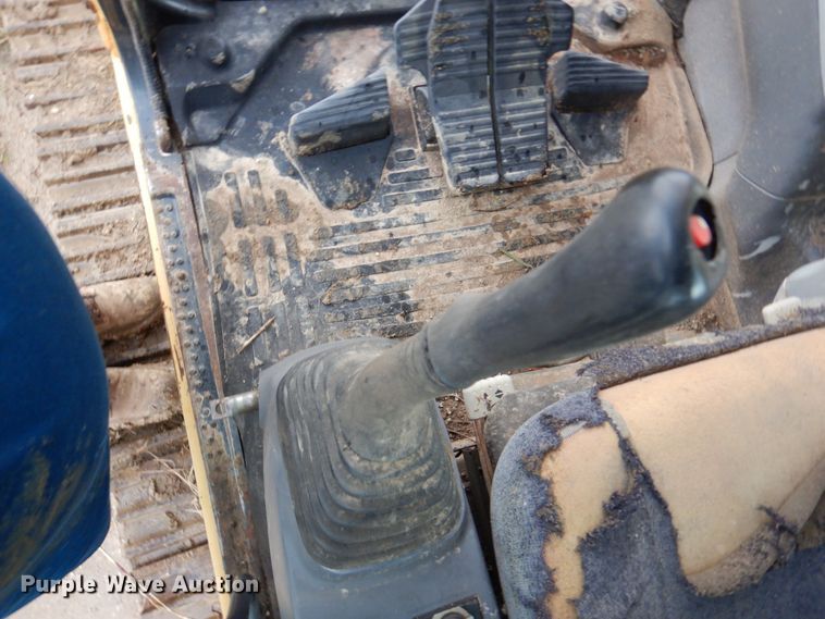 image for item DJ7411 2002 Komatsu PC200LC-7  excavator