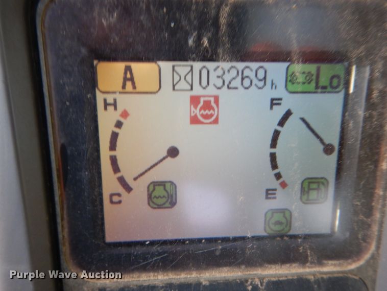 image for item DJ7411 2002 Komatsu PC200LC-7  excavator