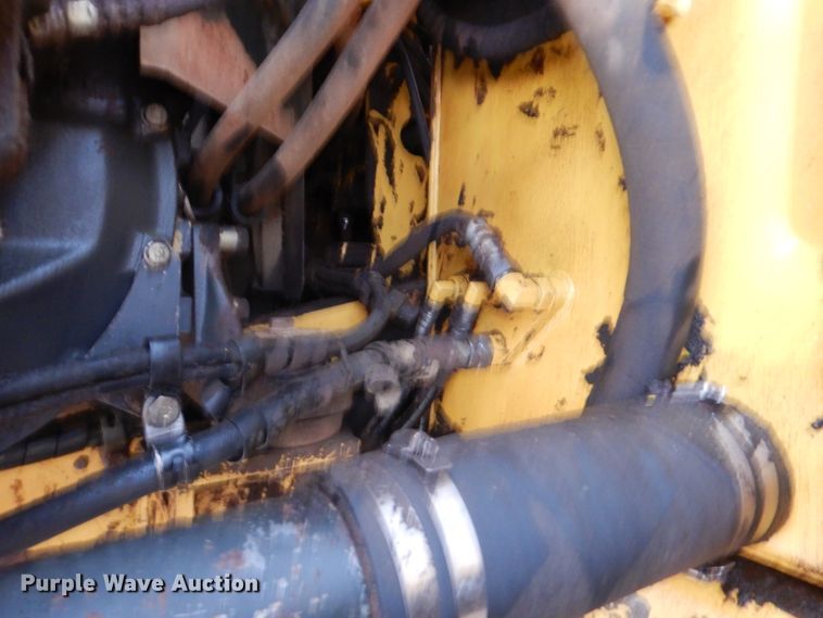 image for item DJ7411 2002 Komatsu PC200LC-7  excavator
