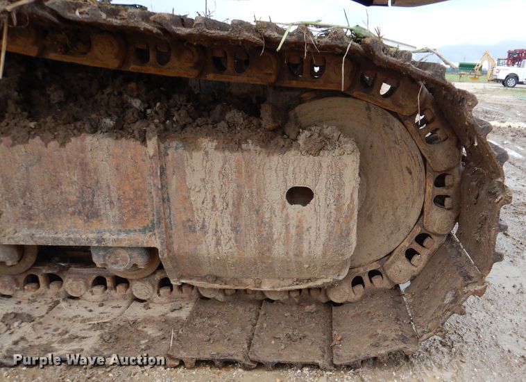 image for item DJ7411 2002 Komatsu PC200LC-7  excavator