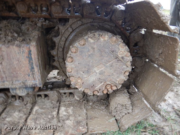 image for item DJ7411 2002 Komatsu PC200LC-7  excavator