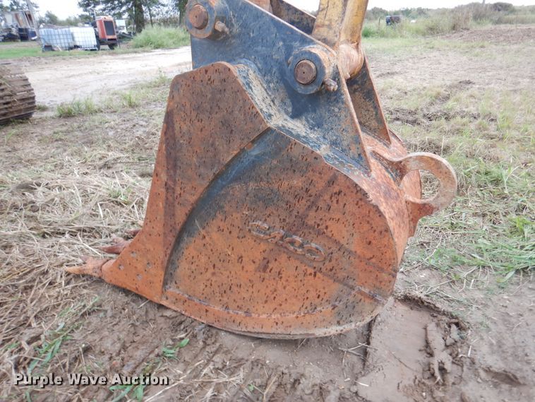 image for item DJ7411 2002 Komatsu PC200LC-7  excavator