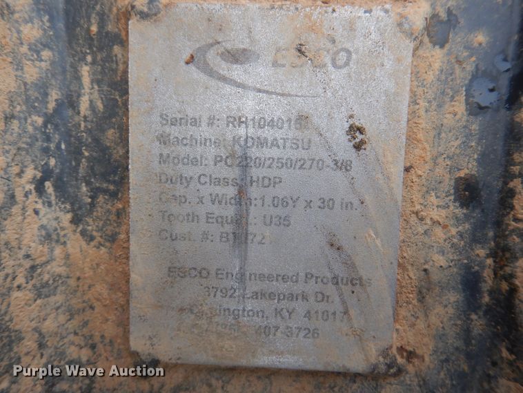 image for item DJ7411 2002 Komatsu PC200LC-7  excavator