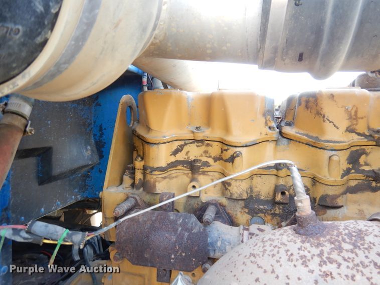 image for item DK2999 1996 Peterbilt 379  dump truck