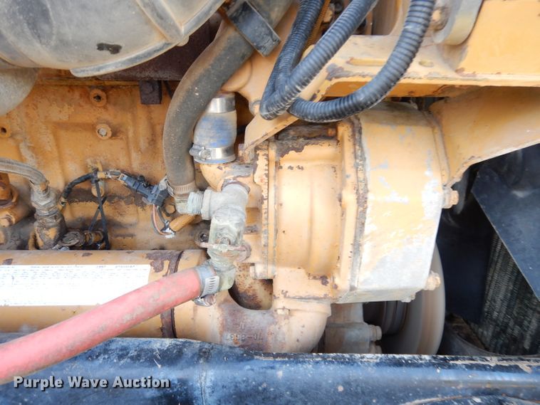 image for item DK2999 1996 Peterbilt 379  dump truck