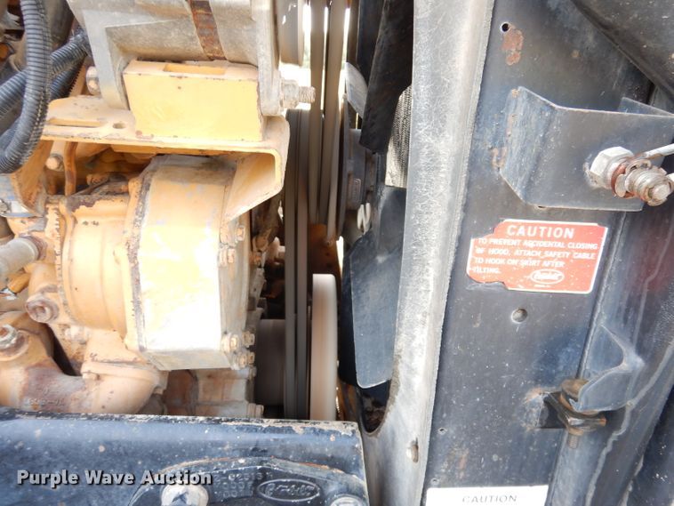 image for item DK2999 1996 Peterbilt 379  dump truck