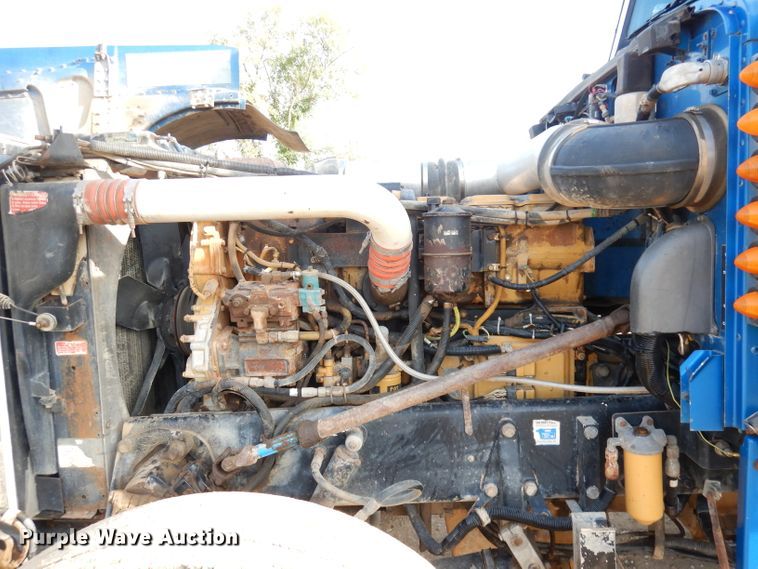 image for item DK2999 1996 Peterbilt 379  dump truck