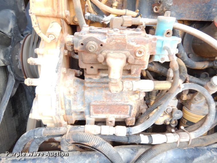 image for item DK2999 1996 Peterbilt 379  dump truck