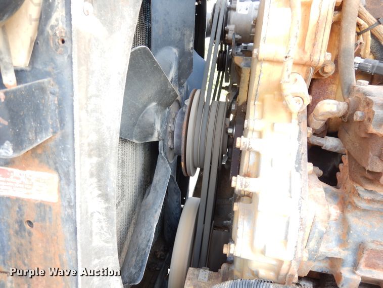 image for item DK2999 1996 Peterbilt 379  dump truck