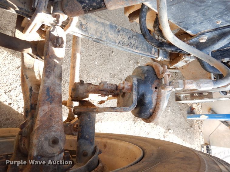 image for item DK2999 1996 Peterbilt 379  dump truck