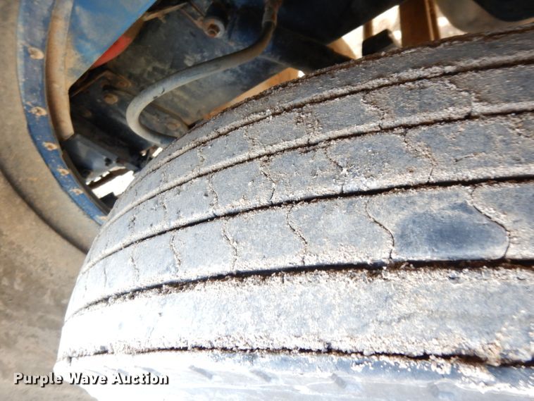 image for item DK2999 1996 Peterbilt 379  dump truck