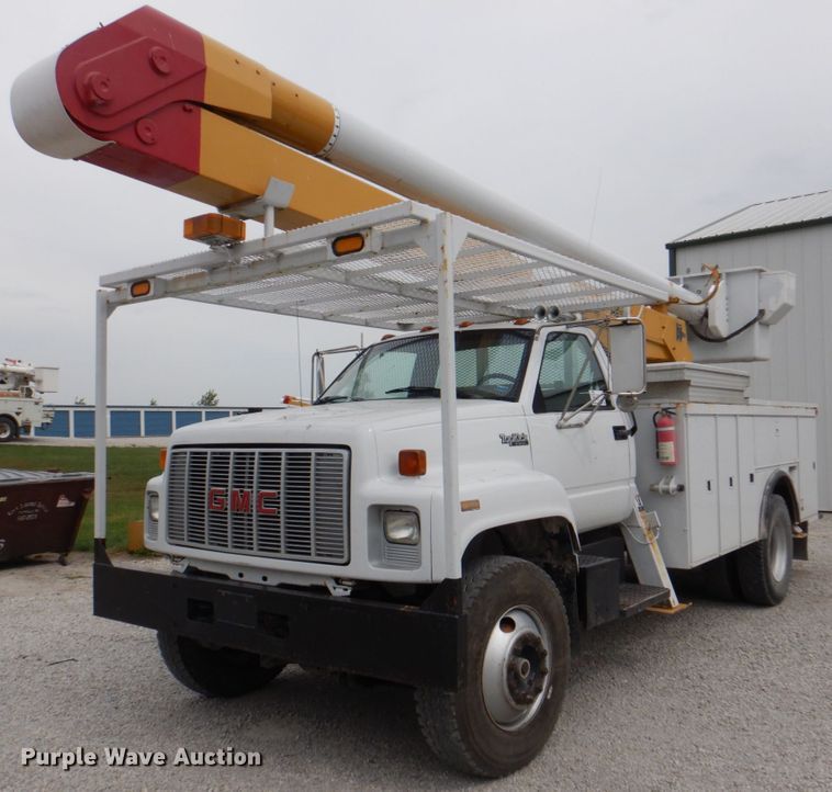 image for item DL0177 1992 GMC TopKick C6500  bucket truck