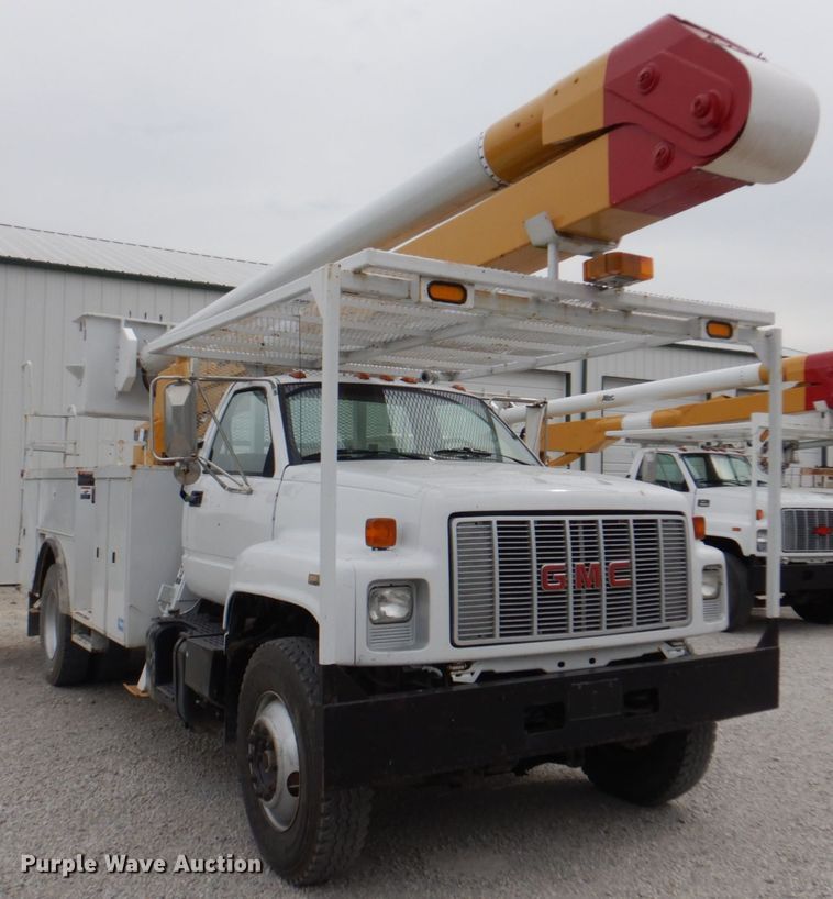 image for item DL0177 1992 GMC TopKick C6500  bucket truck