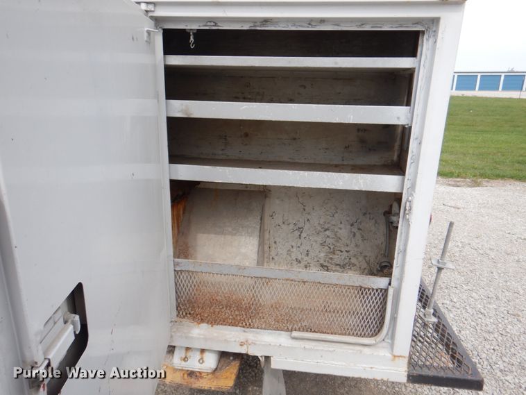 image for item DL0177 1992 GMC TopKick C6500  bucket truck