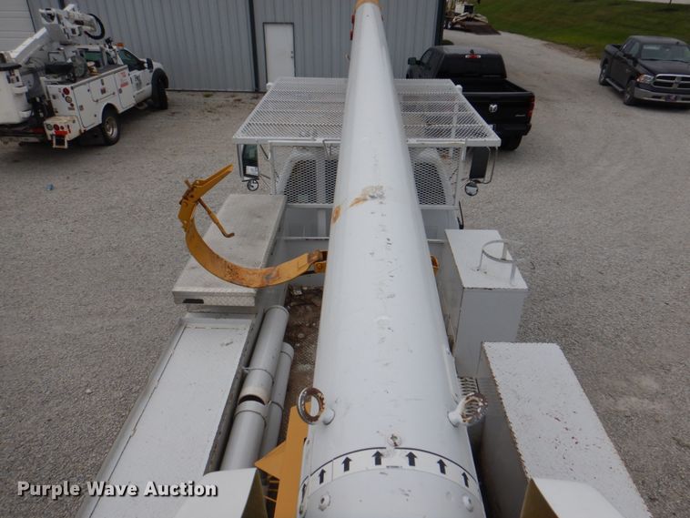 image for item DL0177 1992 GMC TopKick C6500  bucket truck