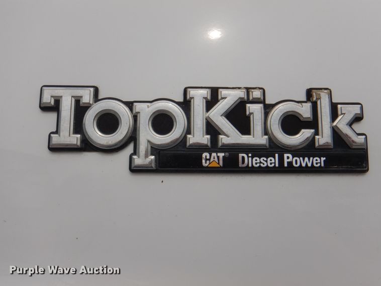 image for item DL0177 1992 GMC TopKick C6500  bucket truck