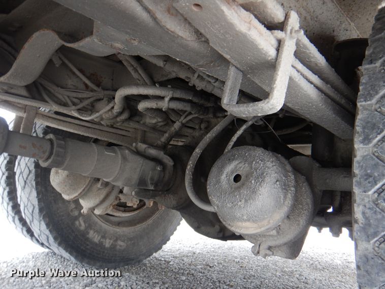 image for item DL0177 1992 GMC TopKick C6500  bucket truck