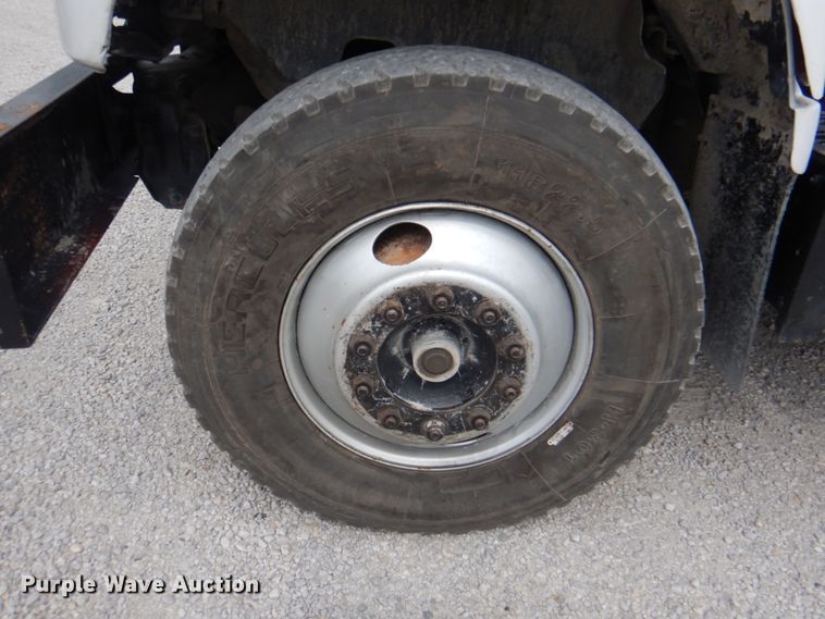 image for item DL0177 1992 GMC TopKick C6500  bucket truck