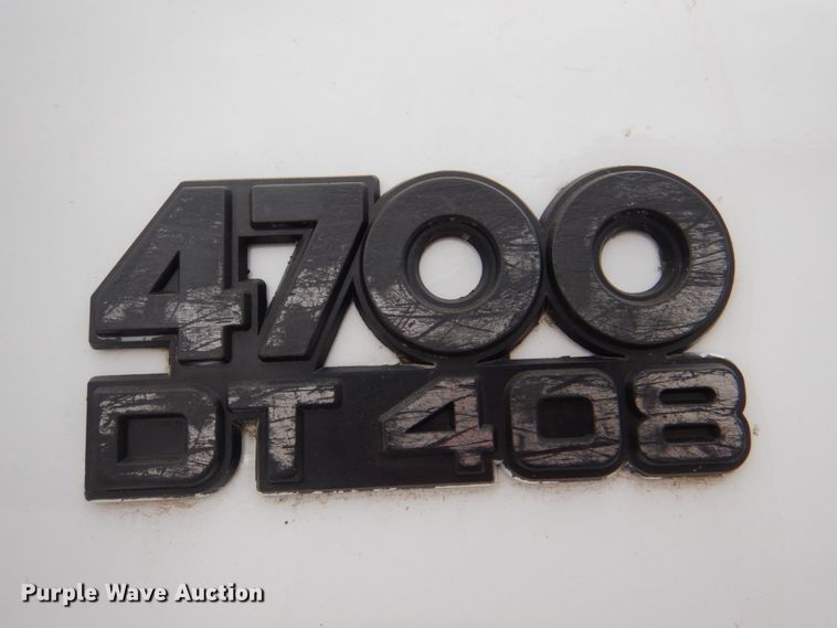 image for item DL0180 1994 International 4700  bucket truck