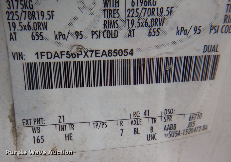 image for item DL0183 2007 Ford F550 XL  utility / service truck