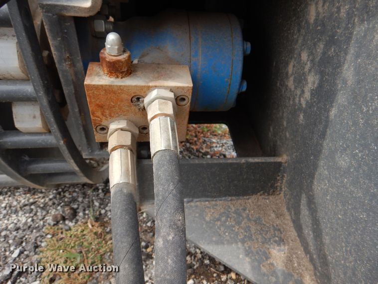 image for item DL0184 30"W skid steer rock screen