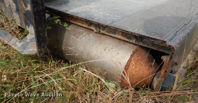 image for item DL0185 Skid steer rotary mower