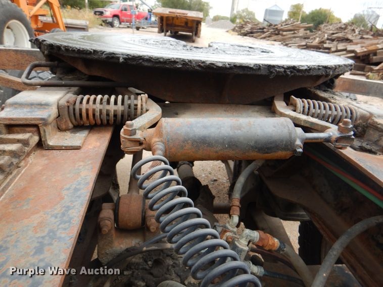 image for item DL0190 1985 Ford LT9000  semi truck