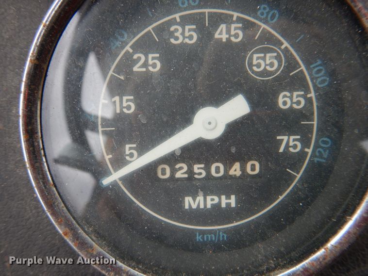 image for item DL0190 1985 Ford LT9000  semi truck