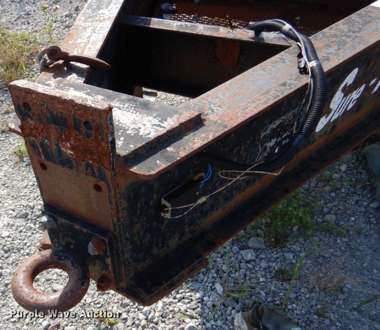 image for item DL0598 2004 Sure-Pull  equipment trailer