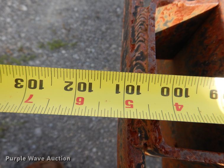 image for item DL0598 2004 Sure-Pull  equipment trailer