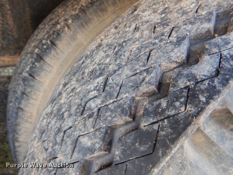 image for item DL0598 2004 Sure-Pull  equipment trailer
