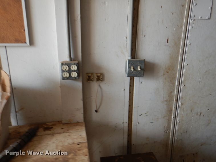 image for item DL3155 1986 Kentucky  dry van trailer