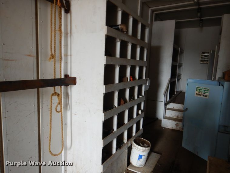 image for item DL3155 1986 Kentucky  dry van trailer