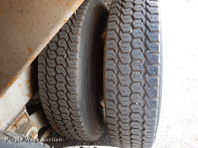 image for item DL3155 1986 Kentucky  dry van trailer