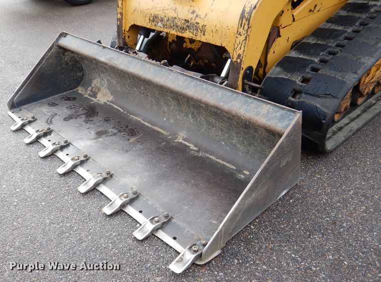 image for item DL3181 2010 Caterpillar 279C  tracked skid steer loader