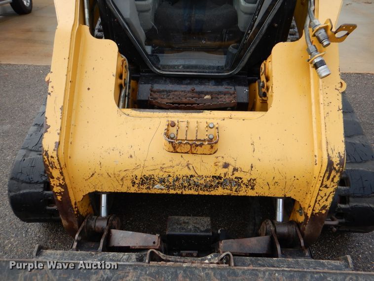 image for item DL3181 2010 Caterpillar 279C  tracked skid steer loader