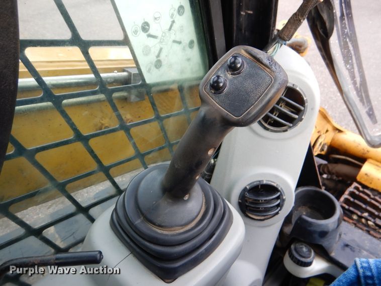 image for item DL3181 2010 Caterpillar 279C  tracked skid steer loader