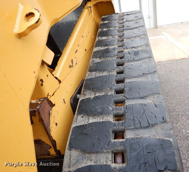 image for item DL3181 2010 Caterpillar 279C  tracked skid steer loader