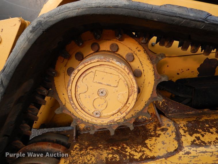 image for item DL3181 2010 Caterpillar 279C  tracked skid steer loader