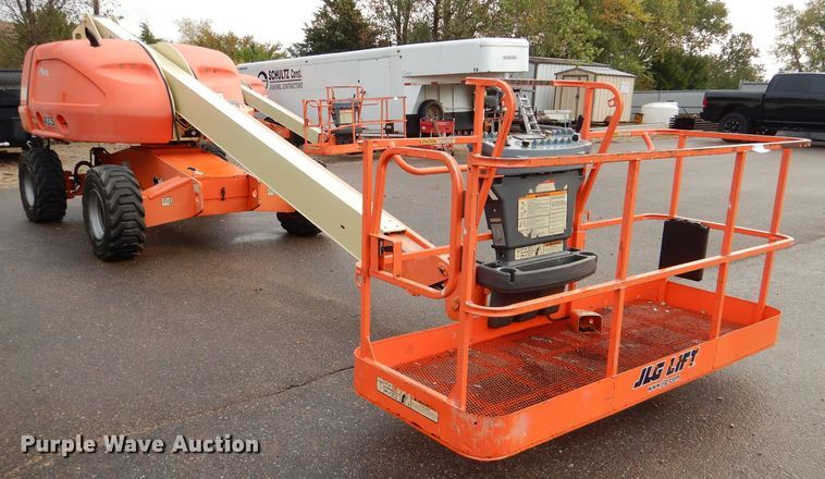 image for item DL3182 JLG 400S  boom lift